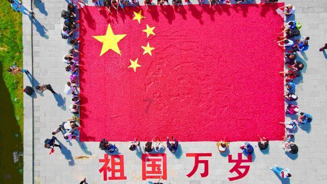 “让大家在饭店吃个饭！”老人从塑料袋掏出钱要塞给消防员运城消防